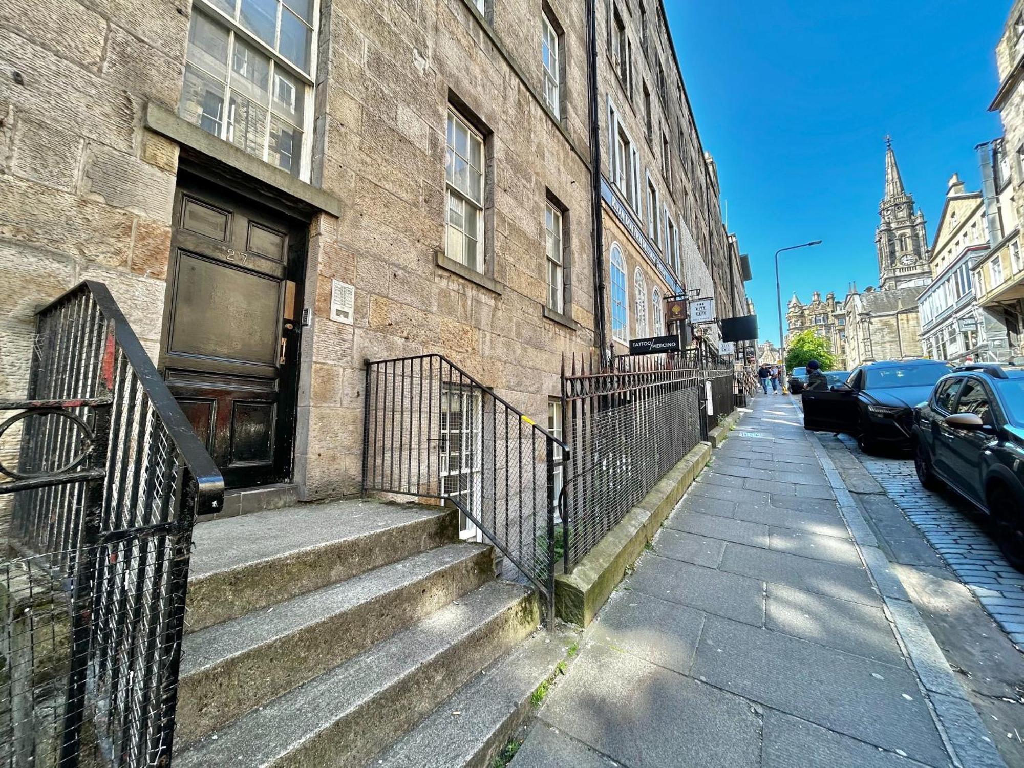 Apartamento Blair St Burns Apt Old Town Edimburgo Exterior foto